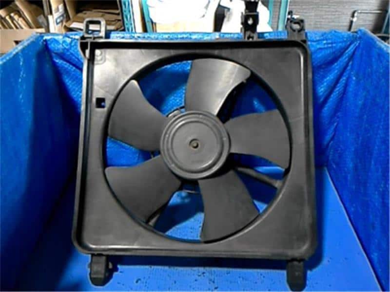 Radiator Cooling Fan SUZUKI Spacia 2013 DBA-MK32S — photo 2