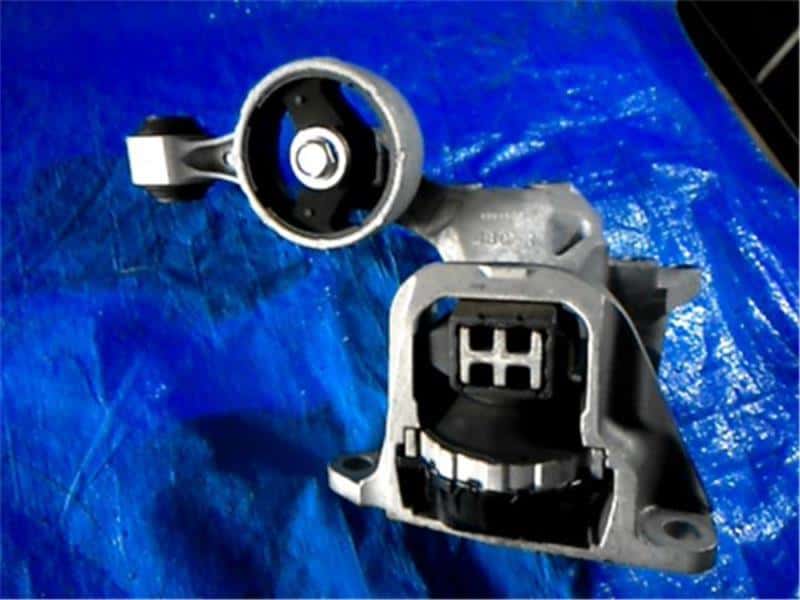 Engine Parts NISSAN X-Trail 2016 DAA-HT32 — photo 2