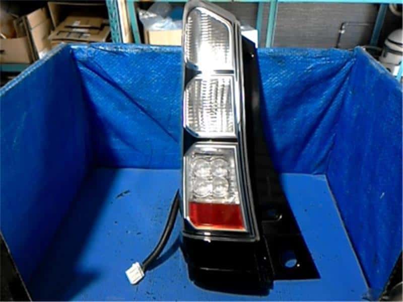 Left Tail Light HONDA N BOX 2013 DBA-JF1 — photo 1
