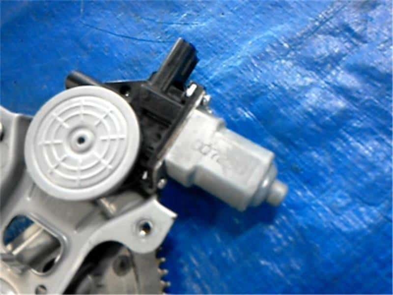Other Exterior Parts HONDA CR-Z 2010 DAA-ZF1 — photo 2