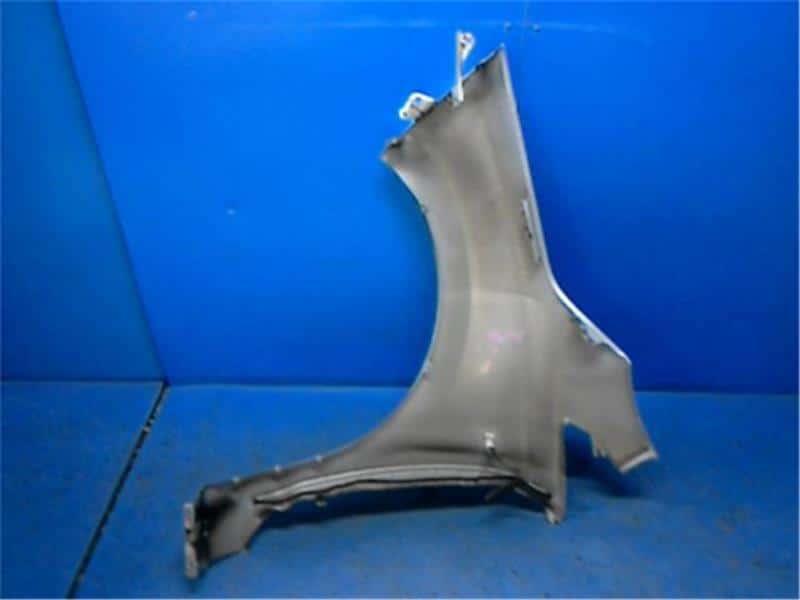 Right Fender Panel NISSAN Leaf_ 2011 ZAA-ZE0 — photo 2