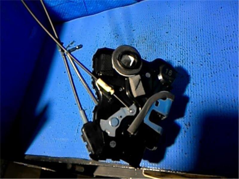 Other Exterior Parts TOYOTA Sienta 2006 DBA-NCP81G — photo 1