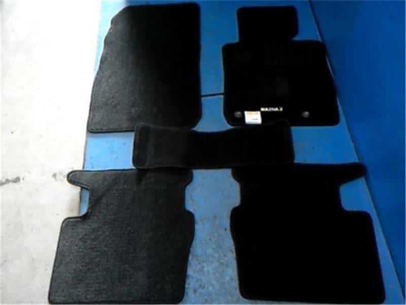 Floor Mat MAZDA Mazda2 2020 6BA-DJLFS — photo 1