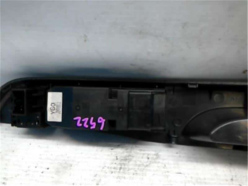 Power Window Switch SUZUKI Wagon R 2010 DBA-MH23S — photo 2