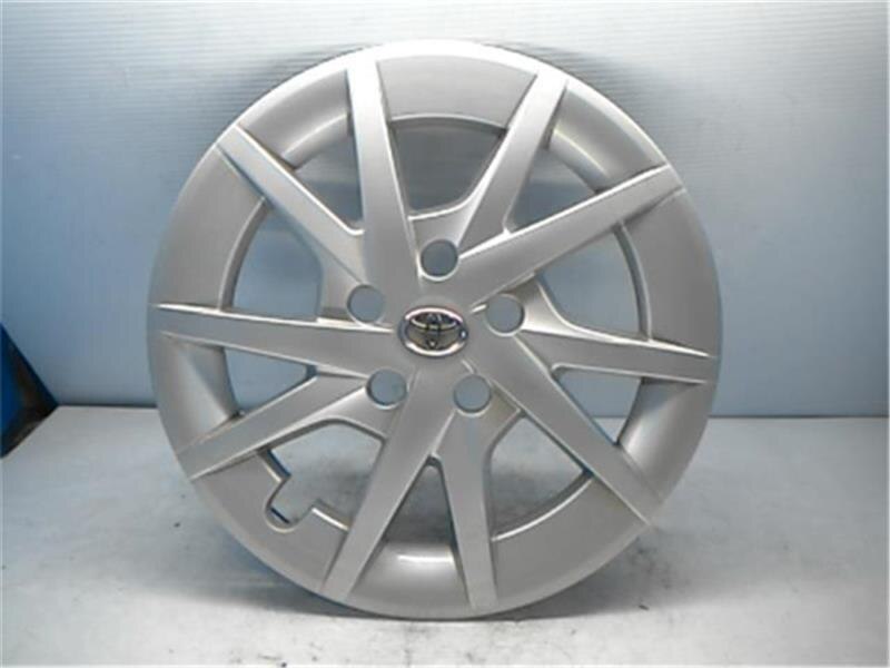 Wheel Cover TOYOTA Prius Alpha 2015 DAA-ZVW41 — photo 1