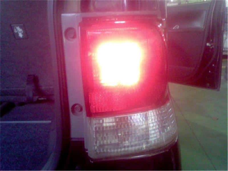 Right Tail Light DAIHATSU Tanto 2013 DBA-L375S — photo 2