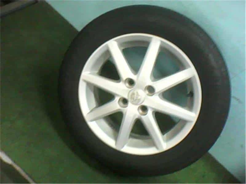 Tire&Wheel Assembly TOYOTA Aqua 2012 DAA-NHP10 — photo 1