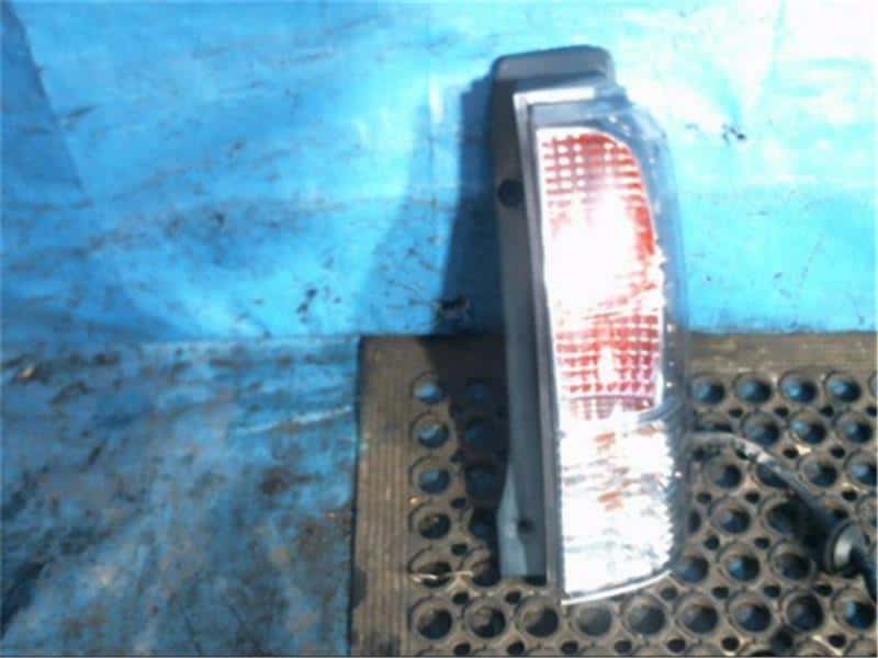 Right Tail Light MITSUBISHI eK Sport 2003 UA-H81W — photo 1