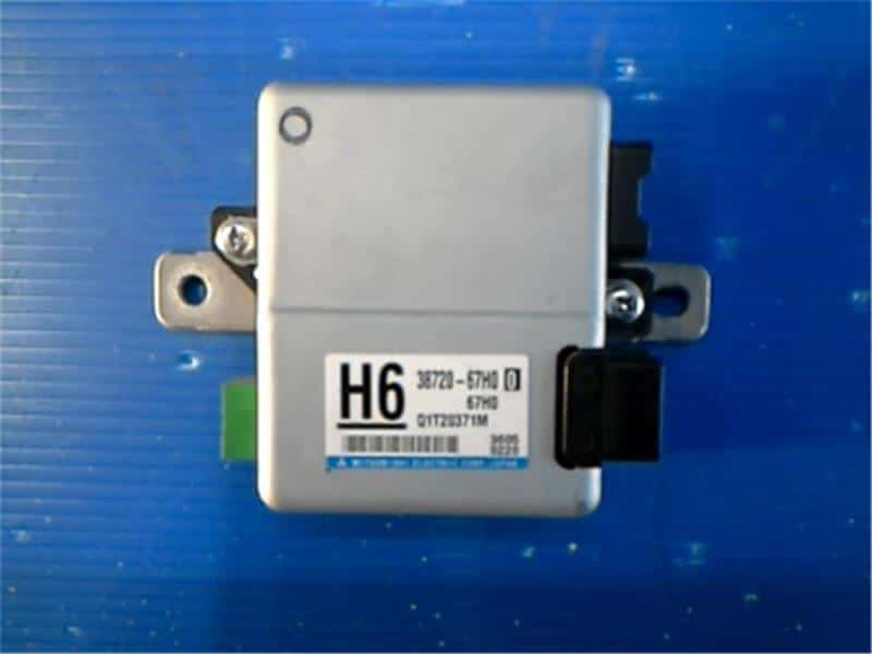 Power Steering Computer SUZUKI Carry 2013 EBD-DA63T — photo 1