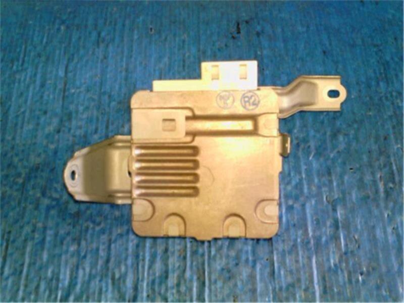 Power Steering Computer TOYOTA Sienta 2005 DBA-NCP81G — photo 1
