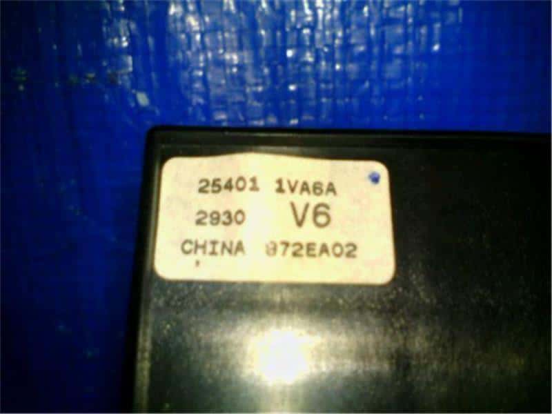 Power Window Switch NISSAN Serena 2010 DBA-C26 — photo 3