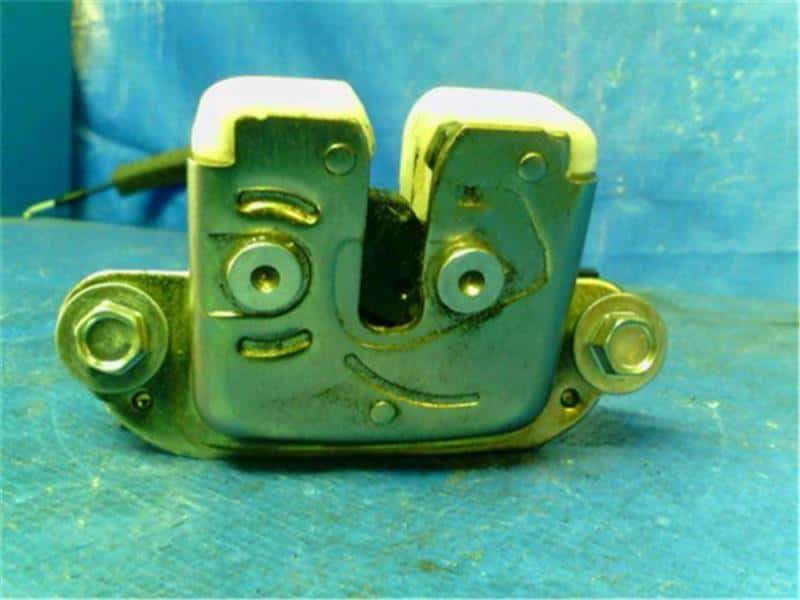 Back Door Lock Actuator DAIHATSU Move 2019 DBA-LA150S — photo 3
