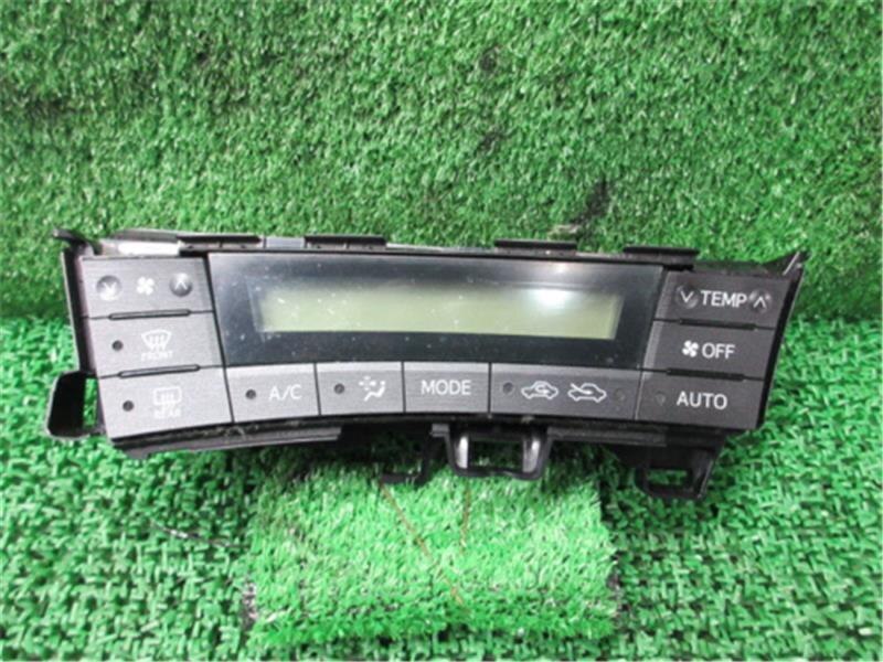 A/C & Heater Control panel TOYOTA Prius 2010 DAA-ZVW30 — photo 1