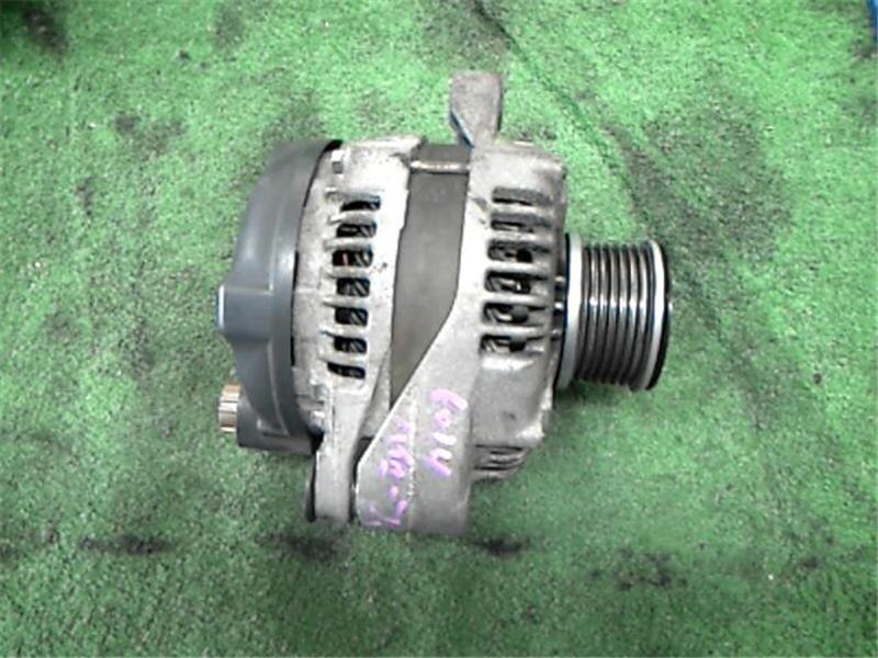 Alternator TOYOTA Hiace Van 2010 LDF-KDH201 — photo 3