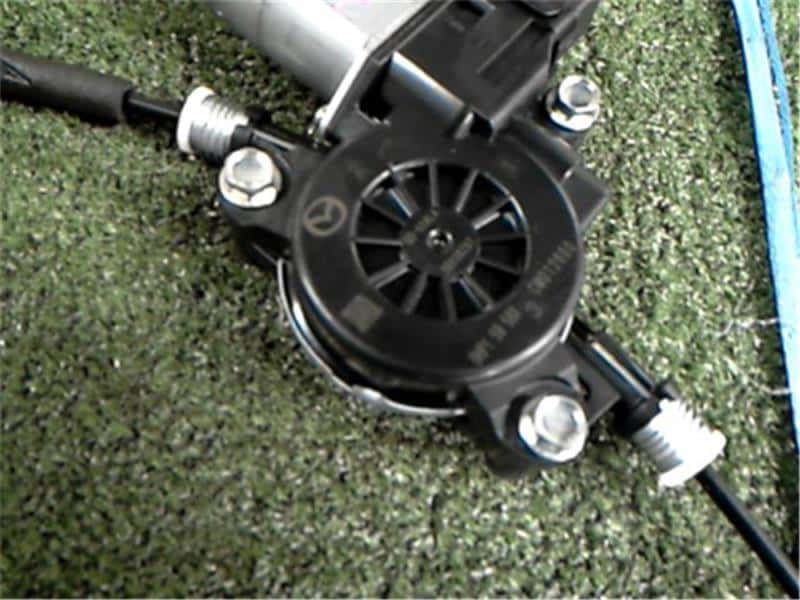 Front Left Door Window Regulator MAZDA Demio 2017 DBA-DJ3FS — photo 2
