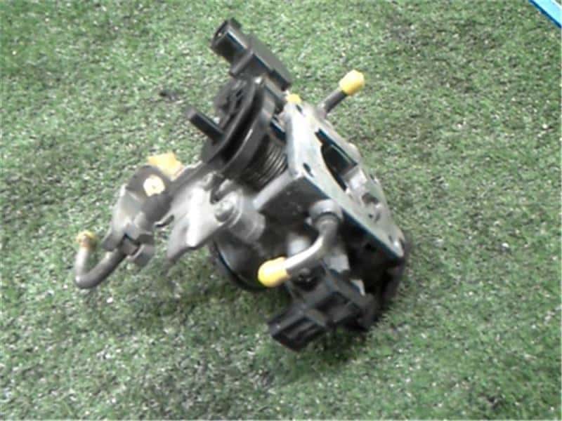 Throttle Body SUZUKI Every 2006 ABA-DA64W — photo 4
