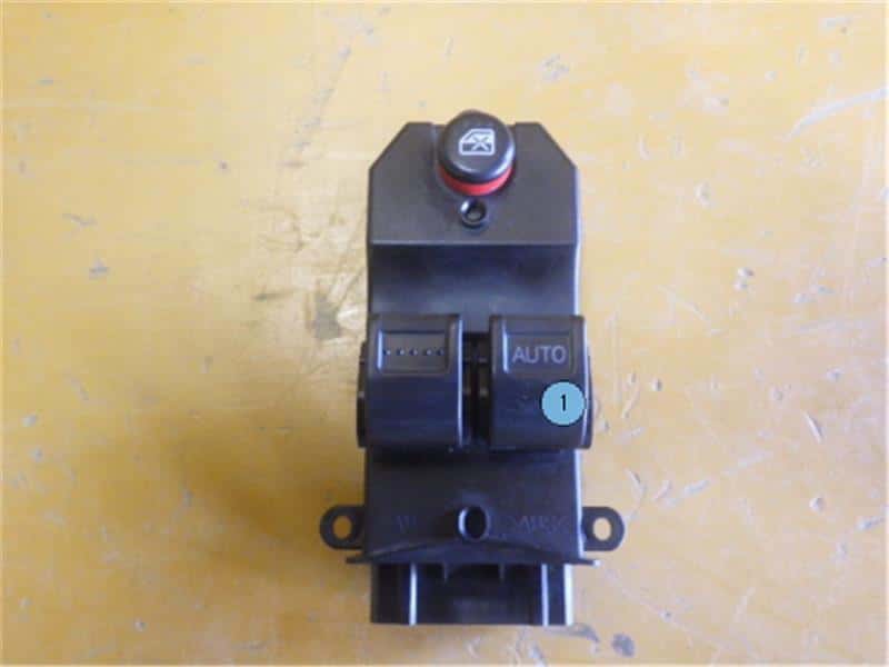 Power Window Switch HONDA Mobilio 2005 DBA-GB1 — photo 1