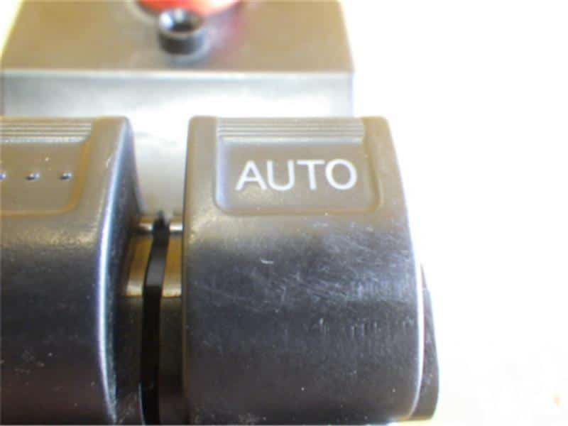 Power Window Switch HONDA Mobilio 2005 DBA-GB1 — photo 4