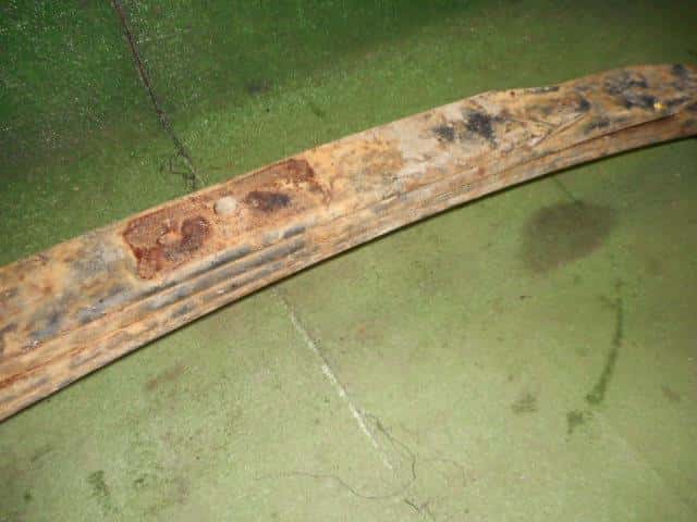 Rear Right Leaf Spring Assembly MAZDA BONGO 2000 KG-SK22L S47W28L10A — photo 5