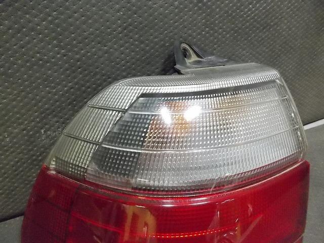 Left Tail Light NISSAN Avenir 1997 E-W10 — photo 2