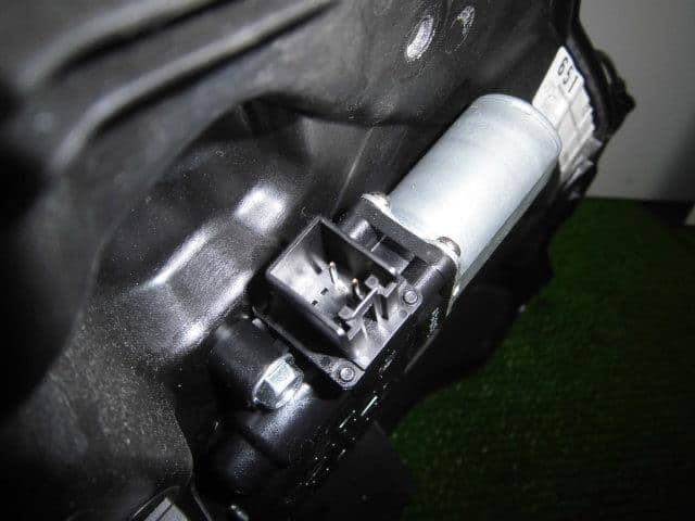 Rear Right Door Regulator MAZDA Demio 2008 DBA-DE3FS — photo 3