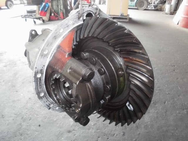 Rear Rigid Differential Assembly HINO Hino largesize car 1994 U-FR2KSB 411112940 — photo 1