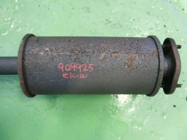 Front Exhaust Pipe MITSUBISHI eK Wagon 2006 CBA-H81W — photo 1