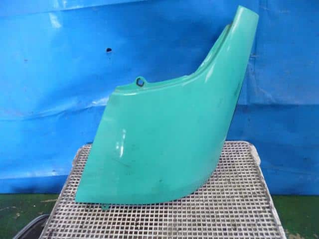 Left Front Side Body Panel MITSUBISHI Canter 2004 KK-FE73CB — photo 1