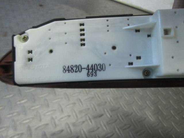 Power Window Switch TOYOTA Gaia 2003 TA-ACM10 — photo 4