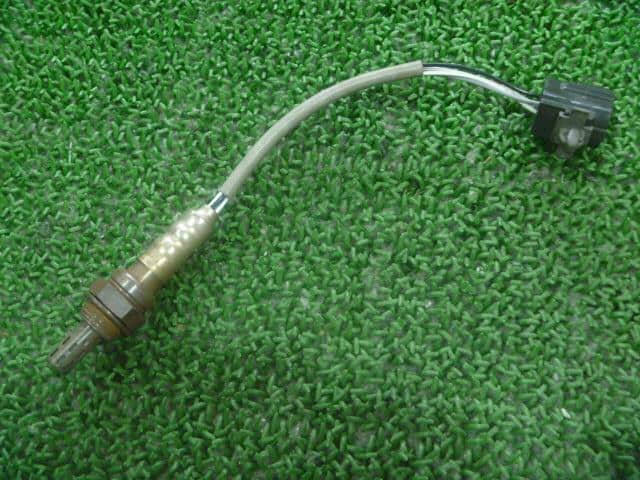 O2 Sensor MAZDA Premacy 2004 TA-CPEW FS8A18861 — photo 1