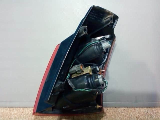 Left Tail Light MITSUBISHI COLT PLUS 2005 DBA-Z23W — photo 3