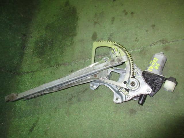 Front Right Door Regulator TOYOTA 86 2012 DBA-ZN6 611188CA000 — photo 1
