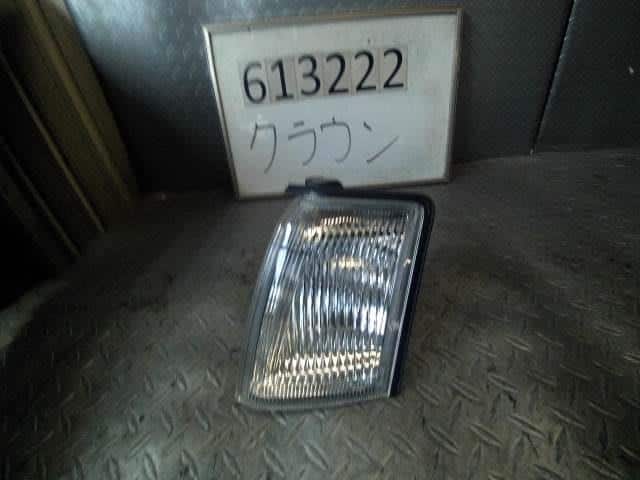 Left Side Marker Light TOYOTA Crown 1997 E-JZS153 — photo 1