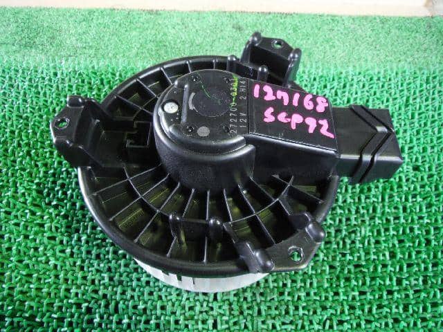 Blower Motor TOYOTA Belta 2006 DBA-SCP92 — photo 1