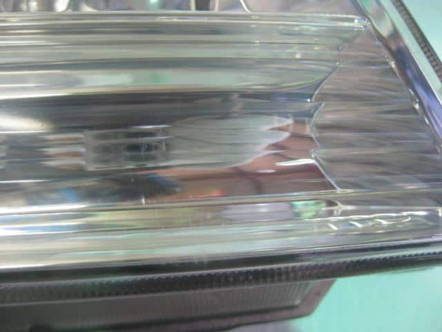 Right Headlight NISSAN Cube 2000 TA-AZ10 — photo 2