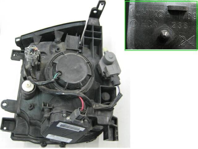 Right Headlight NISSAN Cube 2005 DBA-YZ11 — photo 5