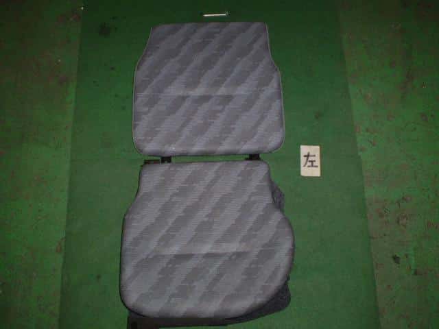 Assistant Driver's Seat SUZUKI Carry 2005 EBD-DA63T 8530667H00 — photo 1