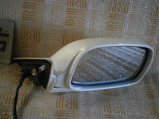 Right Side Mirror TOYOTA Mark II 1998 GF-GX100 — photo 3