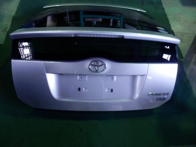 Back Door Assembly TOYOTA Prius 2004 DAA-NHW20 — photo 1