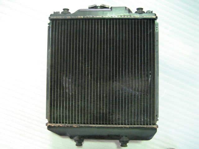 Radiator SUZUKI Alto 1996 E-HA11S — photo 2