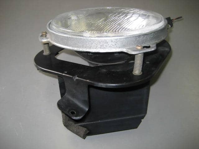 Right Headlight SUBARU Vivio 1996 E-KK3 — photo 3