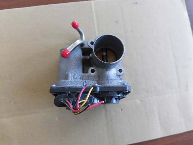Throttle Body SUZUKI Alto 2004 CBA-HA24S — photo 1