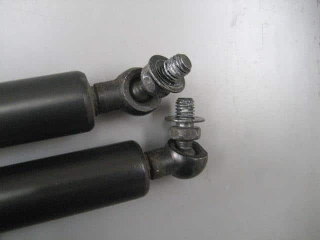 Tail Gate Damper HONDA Zest 2007 DBA-JE1 — photo 4
