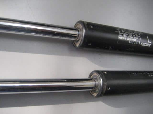 Tail Gate Damper HONDA Zest 2007 DBA-JE1 — photo 2