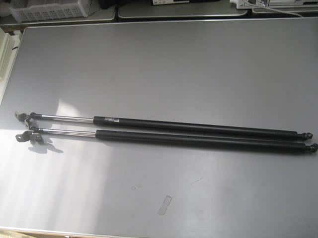 Tail Gate Damper HONDA Zest 2007 DBA-JE1 — photo 1