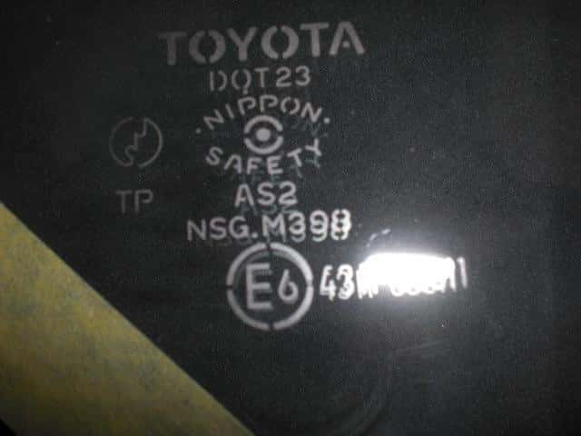 Rear Right Door Windshield TOYOTA Corsa 1995 E-EL51 — photo 2