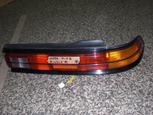 Right Tail Light TOYOTA Mark II 1995 E-GX90 — photo 1