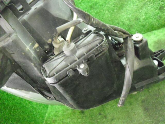 Left Headlight TOYOTA Ipsum 2001 TA-ACM21 — photo 4