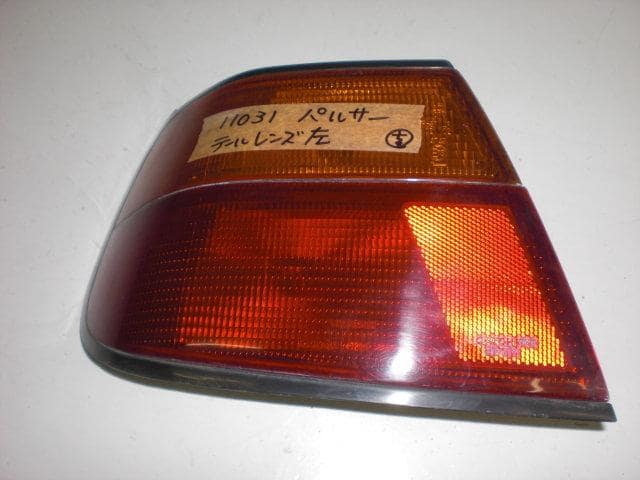 Left Tail Light NISSAN Pulsar 1997 E-FN15 — photo 1