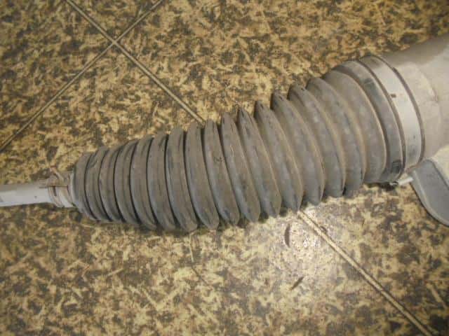 Power Steering Rack and Pinion Assembly NISSAN March 2010 DBA-K13 — photo 2